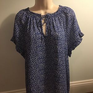 Short sleeve Gap blouse - With Tags - size Small